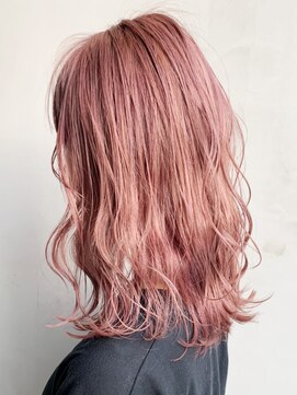 アイティー バイ アルバム 中野店(IT by ALBUM) ピンクベージュ_ローライトスリークボブ厚めバング_ba288222