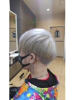 ヘアーズ ベリー 小林店(hairs BERRY) ホワイトキノコ