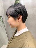 マッシュショート、ベリーショート、黒髪、ワイドバング
