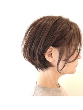 ニコラ(NICOLA) ショート/白髪染め/白髪ぼかし/30代40代50代