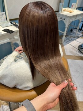 ロンドルーチェ 心斎橋(Lond luce) ダークアッシュ/ミディアムレイヤーカット［髪質改善/縮毛矯正］