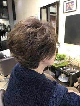 美容室 スピリチュアル ハート(SPIRITUAL HEART) お姉さんショートパーマ&カラー