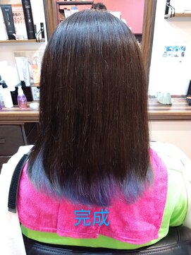 ビハーラ(Vihara) シルキーカットとミルボンエノグで創るインナーカラー