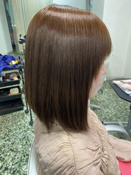 エモーション(emotion) 艶髪縮毛矯正