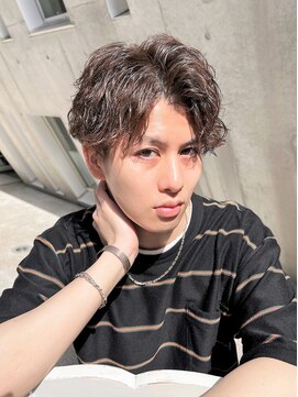 スナッグルサロン(SNUGGLE SALON) 波巻きスパイラルパーマセンターパート/ツイスト/マッシュウルフ