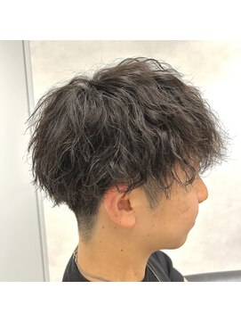 キートス(Kiitos) 【ツイストスパイラルパーマ】トウマ