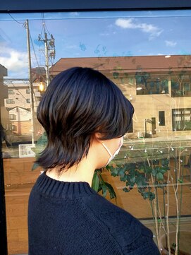ヘアーサロンウル(hair salon ulu) (五十嵐)センターパートウルフ