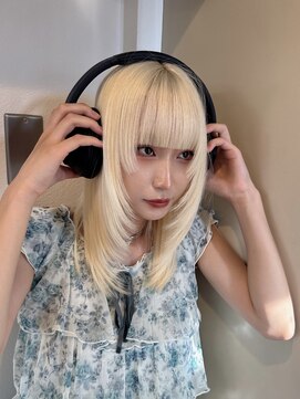モニカ 栄店(MONIQA) ホワイトブロンド
