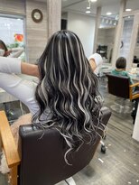 カルフール オハナ せんげん台西口店(Carrefour OHANA)&nbsp;ハイライト・韓国風・コントラスト・ケアブリーチ・ダブルカラー