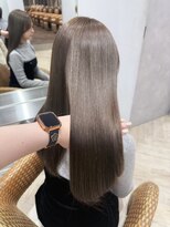 ティエラ 原宿 表参道(Tierra)&nbsp;【関日葉里】アッシュベージュ