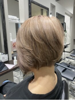 キャルティー(CALTY JAPAN)の写真/”白髪を隠さず、魅せる時代へ。”髪が変われば印象も変わる・・・♪ヘアケアしながらしっかりカバー◎