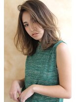 リル 塚口(LiL) 【LiL'】外国人みたいな☆くせ毛風エアリー大人ボブ☆