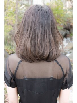 チェルモ(CHELUMO) ミディアム