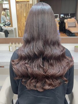 アミー 駒澤(Ammy komazawa) ロング強めコテ巻き風パーマ デジタルパーマ/韓国風パーマ 纐纈