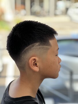 クラウドナイン(CLOUD9) スキンフェード