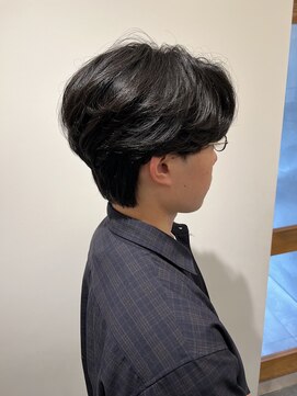 リリアーナ(LILIANA) 毛流れをつくるカルマセンターパート