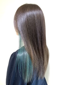 アズール 草加(azule) インナーカラー グリーン ケアブリーチ