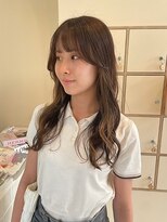 ピピバイヨーク(pipi, by yoke.)&nbsp;小顔効果とフェミニンさを演出するカールスタイル