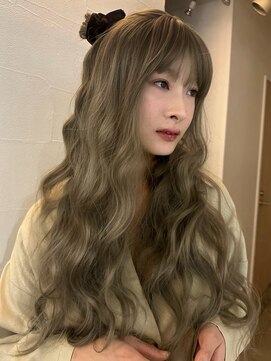 メゾンアクア 表参道(Maison ACQUA) ☆ブリーチなしダブルカラー オリーブ オリーブベージュ ボブ