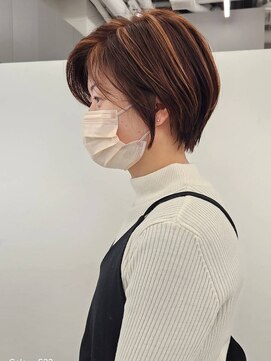 エニフォーイーストハム(Eni for eastham) ショートカット/ハイライトカラー/白髪ぼかし