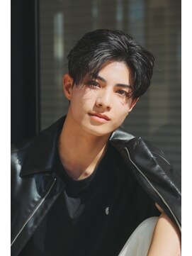 キング 枚方店(K!ng) 縮毛矯正髪質改善ハイライトレイヤーカット枚方美容室エクステ