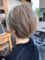 エムプラス 二子玉川(Mplus)&nbsp;【脱白髪染め】透明感のある明るい白髪ぼかしC Mplusミズイデ