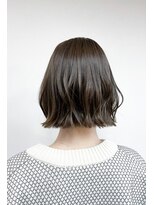 トップヘアー 本店(TOP HAIR) ぱっつりボブ×カーキグレージュカラー