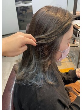 ザコーストバイネオリーブ 辻堂店(The coast by neolive) 透明感グレーとインナーブルーカラー