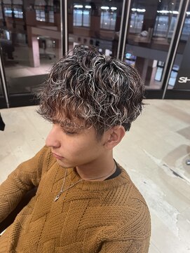 シャンプーボーイ 佐世保駅前店(SHAMPOO BOY) メンズパーマ
