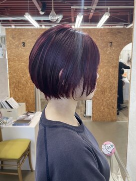 アンジェリカ(Angelica Total Beauty Lifestyle Design) 艶髪赤カラー似合わせイメチェンショートボブ