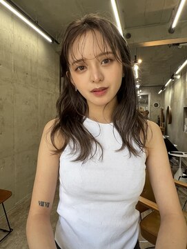 ソルトウォーター(SALT WATER) ピンクベージュ/イメチェン/ハイトーン/ブリーチ/恵比寿/代官山