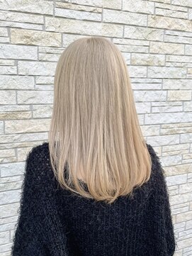 ウィズ(WITH) ミルクティーベージュ ホワイトベージュ