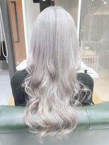 デイズ(days)&nbsp;ホワイトシルバーロングヘア/ダブルカラー