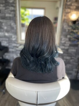 サロネ ディ ルッソ シトミーレ(salone di lusso シトミーレ) レイヤーシャギー