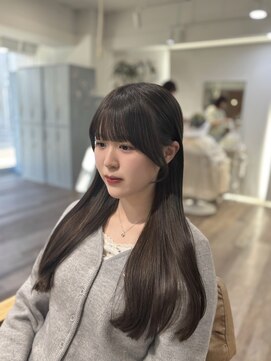 シュシュバイジャガラ 千葉駅北口店(chou chou byJAGARA) 流れるお顔まわりカット【chouchou千葉・千葉駅】