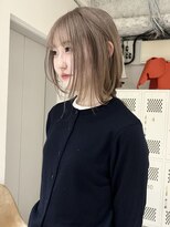 ラッドルーム(LAD ROOM.)&nbsp;レイヤーカット/顔周りレイヤー/ミルクティーベージュ