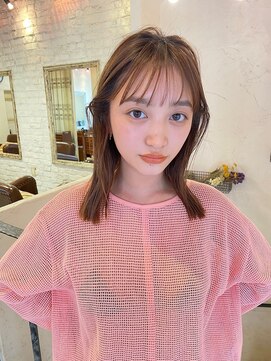 ユニカバイベル 御殿山店(unica by Belle) シースルーバング×くびれミディアム【似合わせカット】
