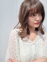 ベベ マルヤマ('BEBE maruyama) ミディアムボブ。