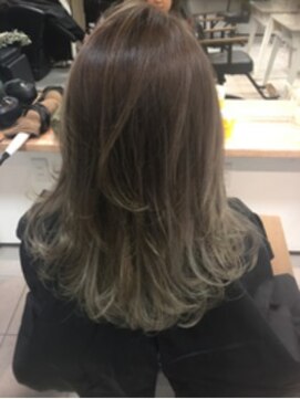 ペネロープ(Penelope) 【新宿PENELOPE】外国人風グラデーションカラー！