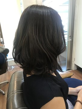 ヘアーアンドネイル ピーファイブ(hair&nail P five) 前下がりロブ