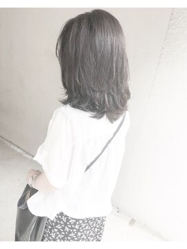 ヘアーアンドアトリエ マール(Hair&Atelier Marl) 【Marl】ダークグレージュカラーの無造作セミディ♪