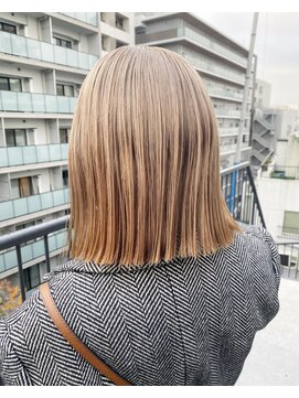 ジーナ(XENA) 『光』Milk tea beige