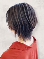 ウェイク ヘアー メイク(wake hair make) 20代30代大人可愛い小顔ショートカット外ハネボブハイライト