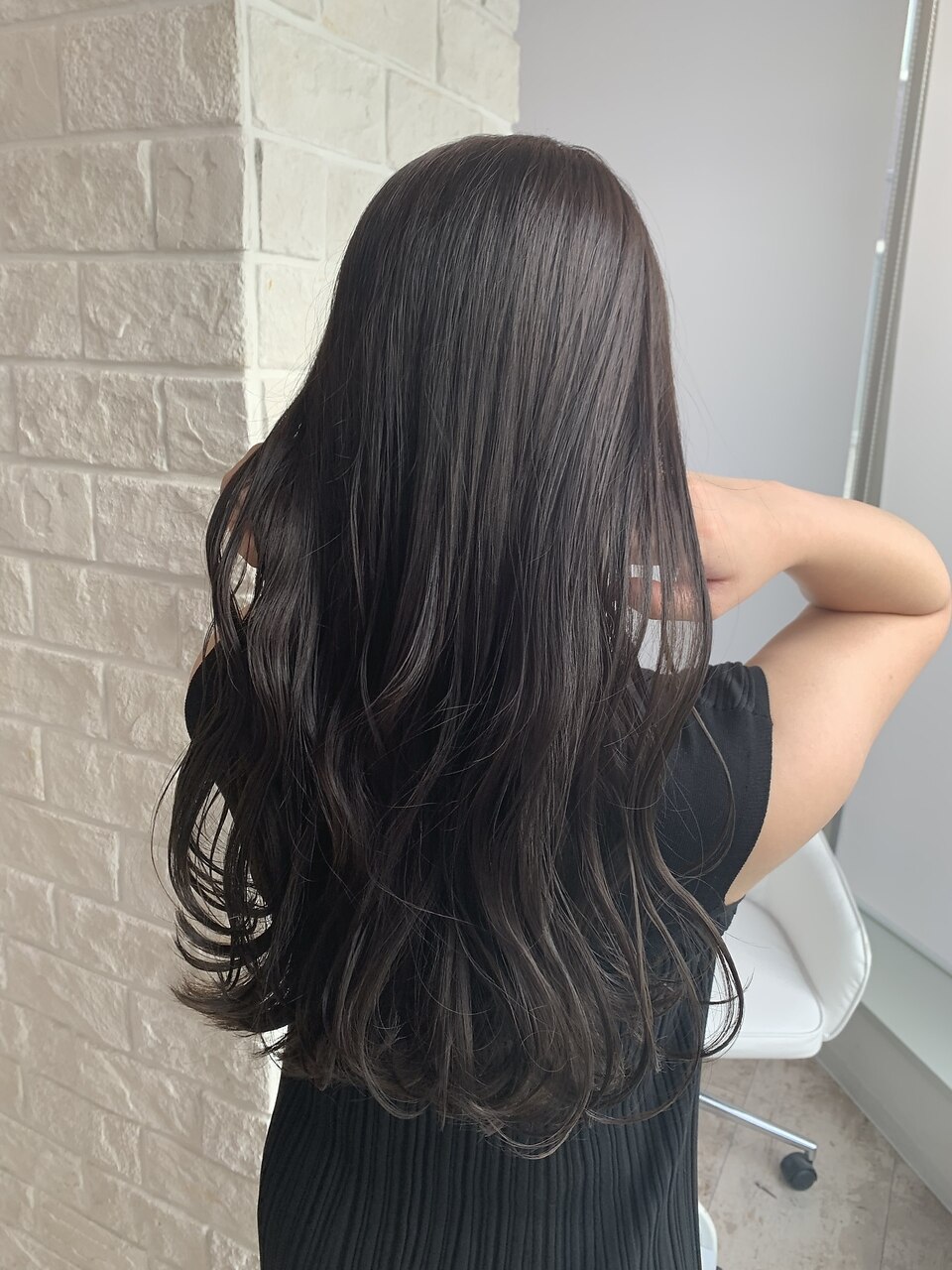 【人気No.3】大人可愛いカット＋艶カラー+内部補修トリートメント