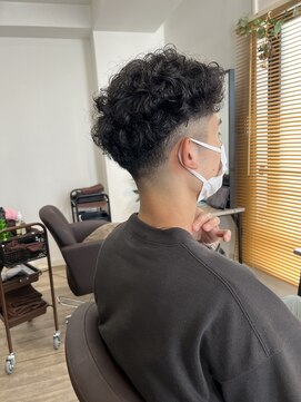 コーチ 新代田店(Coach) 【Coach Hair Studio 新代田店】宮城リョータ風パーマ