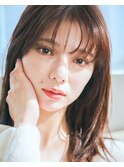 顔周りレイヤー艶髪ストレート