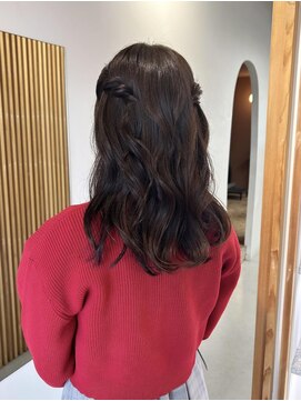 ムーン バイ ケンジ(moon by KENJE) 【Nanaka】髪飾りなくても可愛いヘアセット