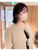 "久保田"切りっぱなしボブイヤリングカラーグレージュくびれヘア