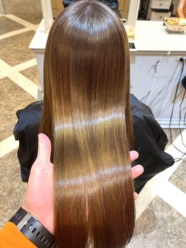 サンリット(SUNLYT) 艶感ストレート