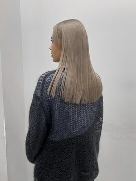 ヴァーディ オモテサンドウ(Vardy omotesando) white greyge/グレージュ ホワイトベージュ